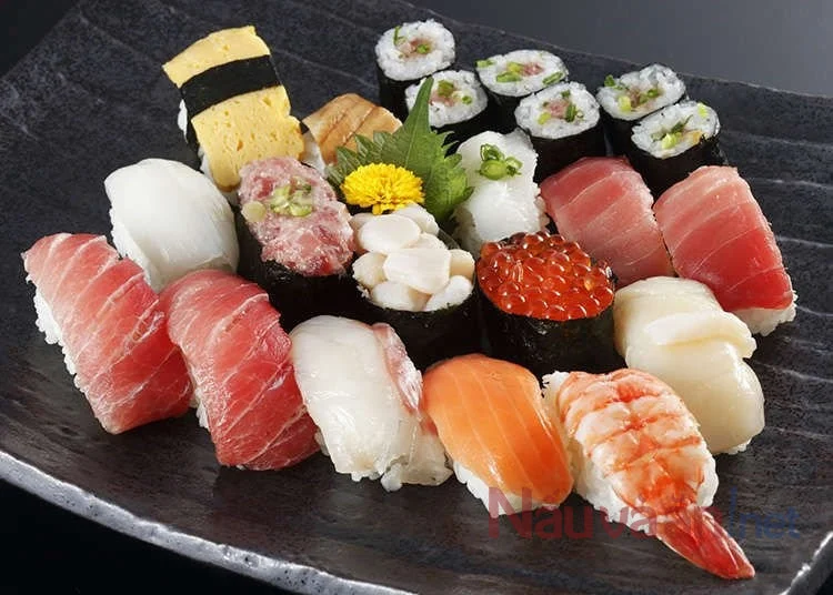 Cách ăn sushi chuẩn của người Nhật, nhiều người ăn sai mà không biết
