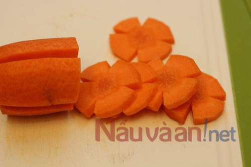 sơ chế cà rốt làm mứt
