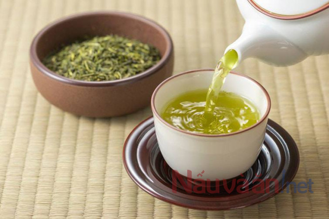 trà xanh tốt cho bữa sáng
