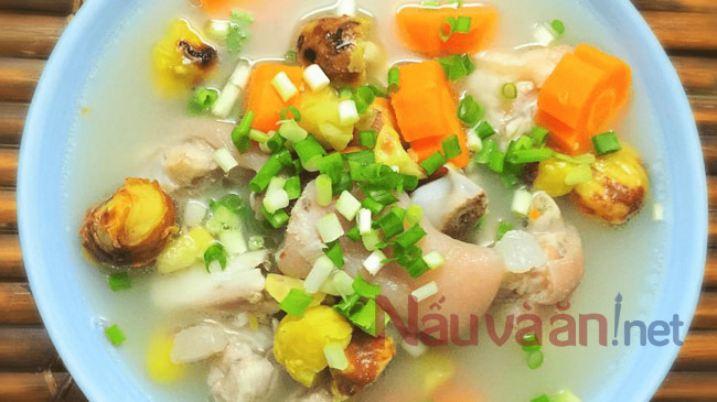 chân giò hầm hạt dẻ