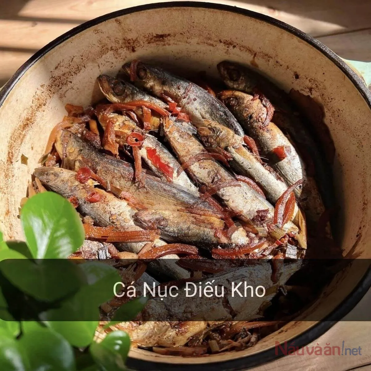 Cá nục điếu kho